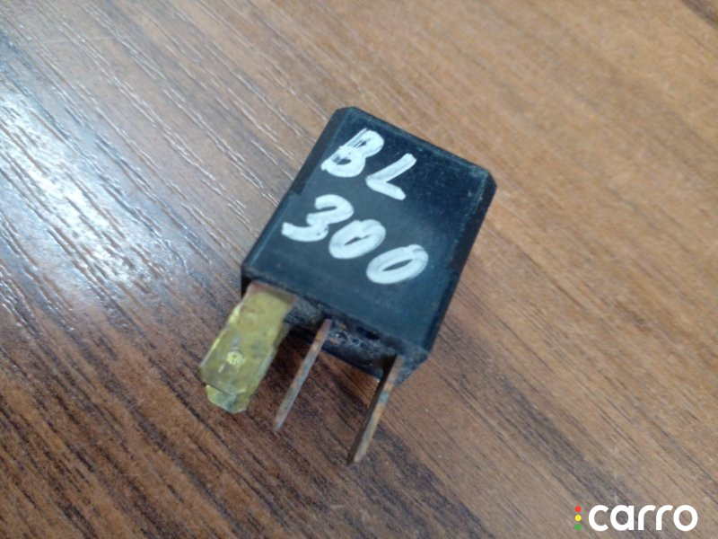 UM4667720 реле Mazda 3 2010г. - фото №1