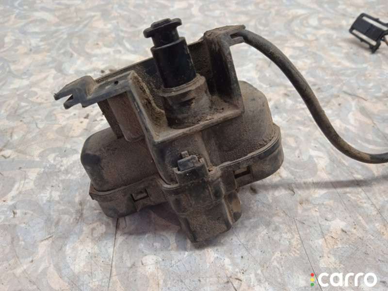 5N0810773D активатор замка крышки бензобака Volkswagen Tiguan 2010г. - фото №4