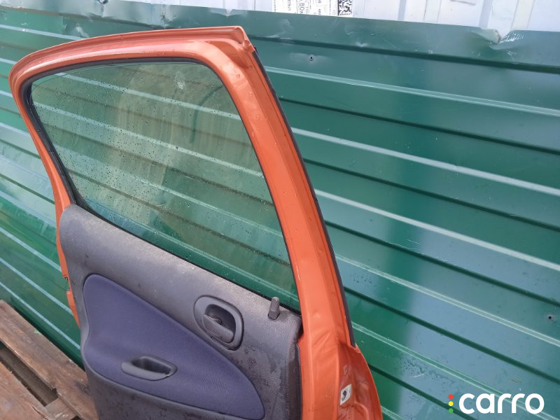 дверь Peugeot 206 2001г. - фото №18