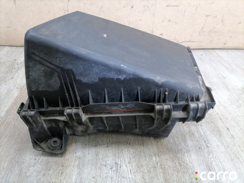 8L0133837 корпус воздушного фильтра Audi A3 1998г. - фото №3