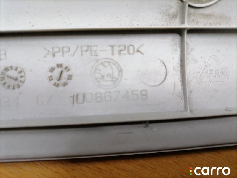 1U0867458 Обшивка стойки Skoda Octavia 1997г. - фото №6