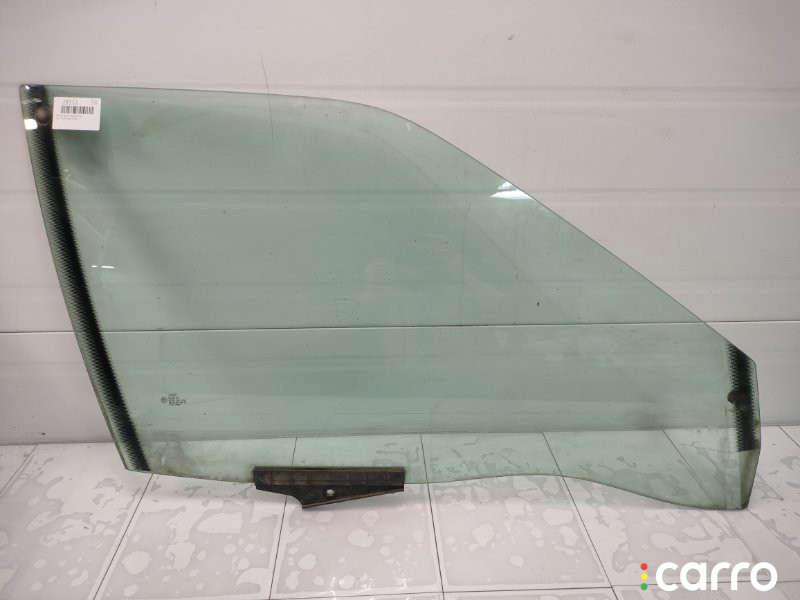 Стекло двери Audi 80 1994г. - фото №1