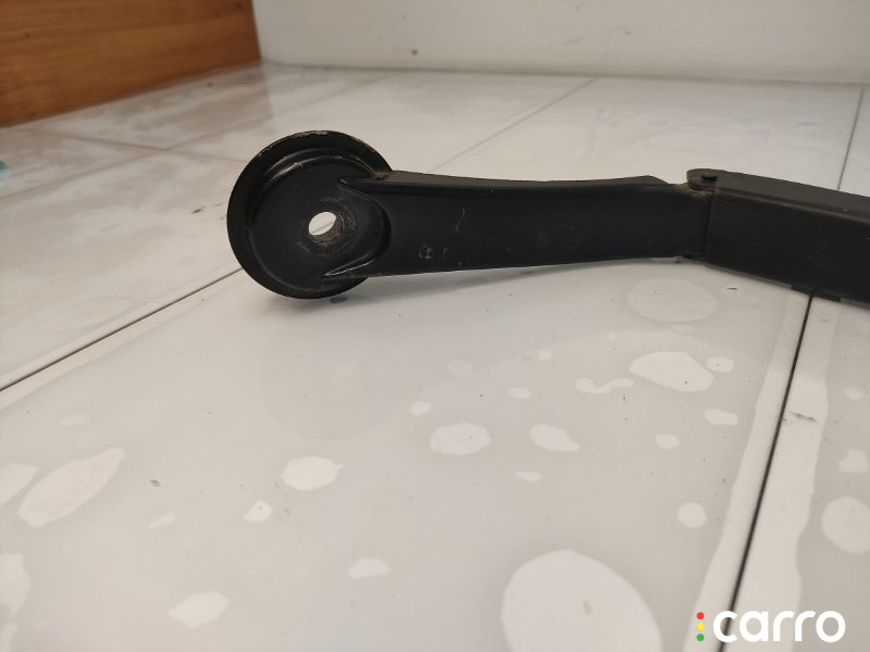 BM5117526AB Поводок стеклоочистителя Ford Focus 2013г. - фото №2