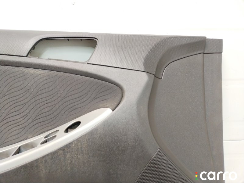 823504L010 обшивка двери Hyundai Solaris 2012г. - фото №4