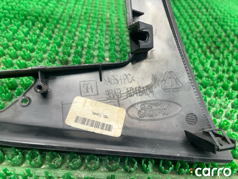 98ABA046A04 Рамка магнитолы Ford Focus 2002г. - фото №3