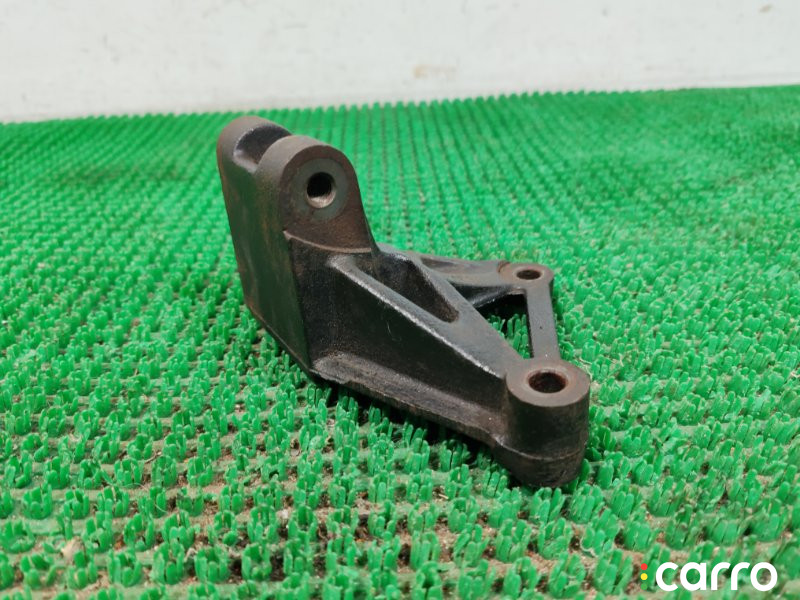 1171050B01 Кронштейн генератора Nissan Micra 1999г. - фото №5