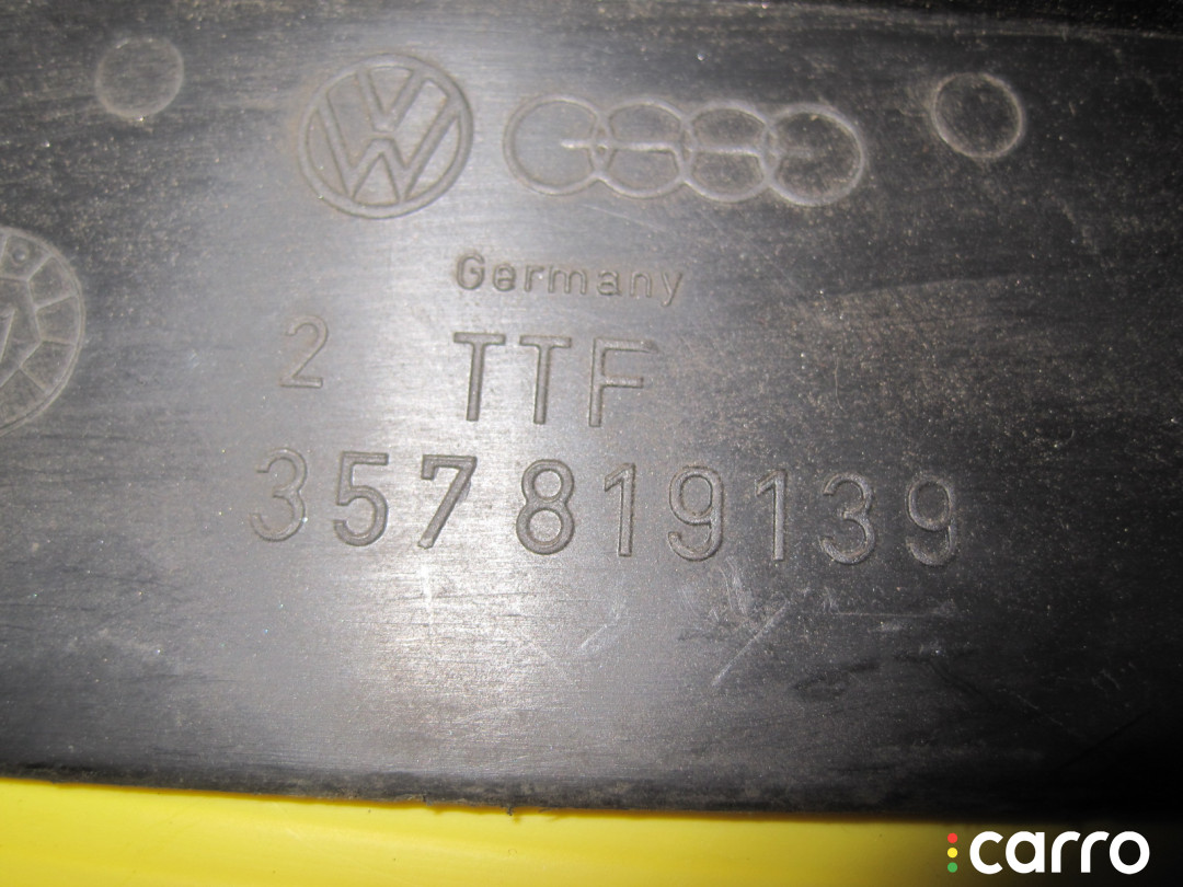 357819139 Воздуховод Volkswagen Passat B3 315 1992г. - фото №3