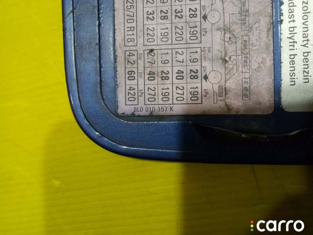 8L0809905A Лючок топливного бака Audi A3 8L 8LA 1999г. - фото №4
