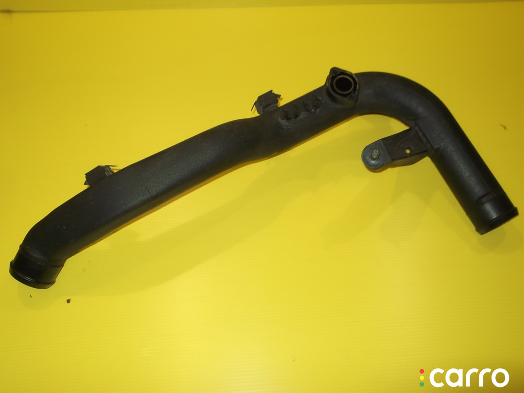 8D0145840S Патрубок интеркулера Volkswagen Passat B5 3B3 2000г. - фото №2