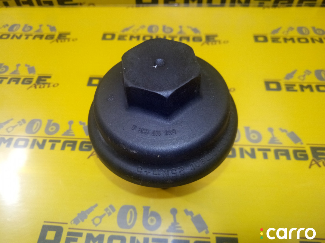 038117061B Крышка масляного фильтра Volkswagen Passat B5 3B3 2000г. - фото №5