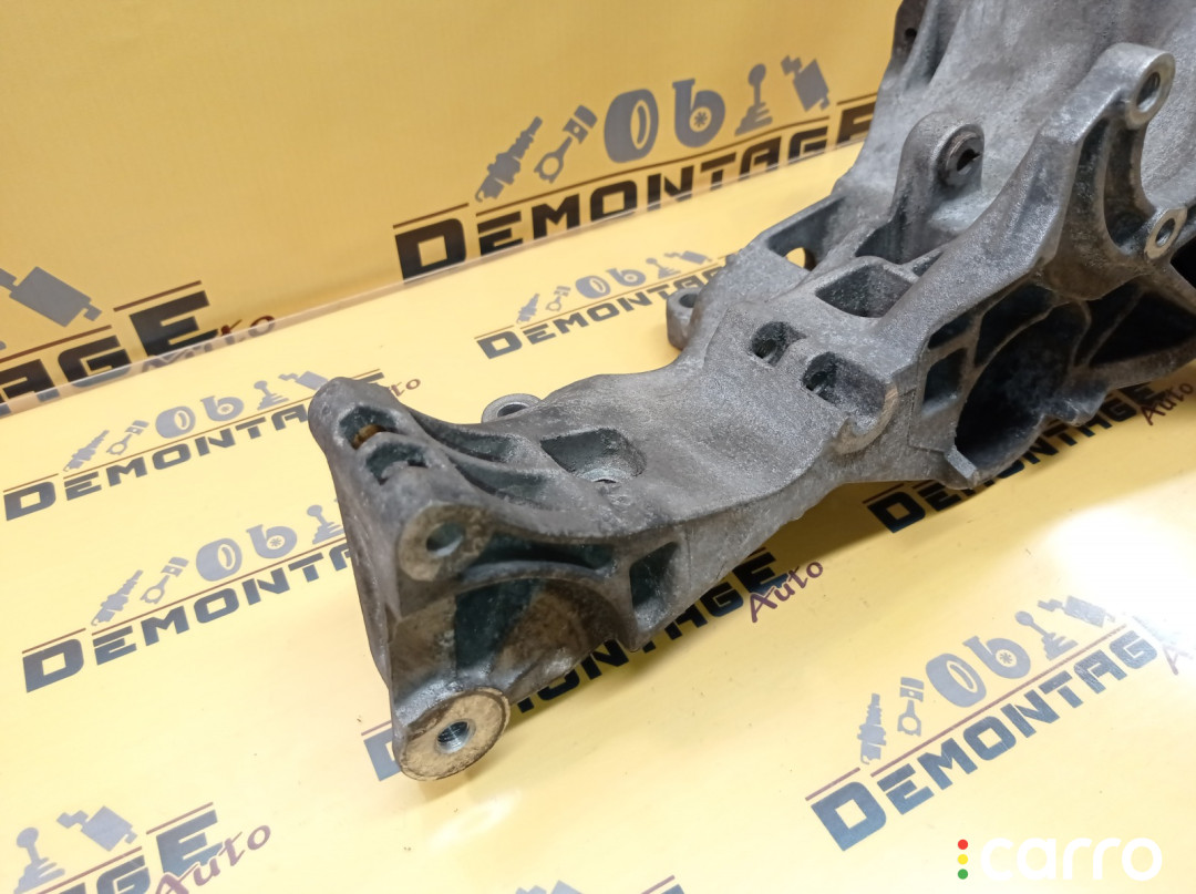 03G903143D Кронштейн генератора Audi A4 B7 8EC 2005г. - фото №3