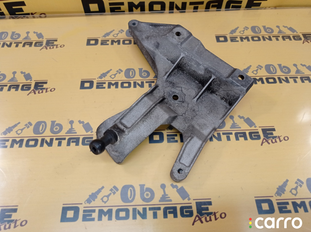 03G131159B Кронштейн впускного коллектора Audi A4 B7 8EC 2005г. - фото №4