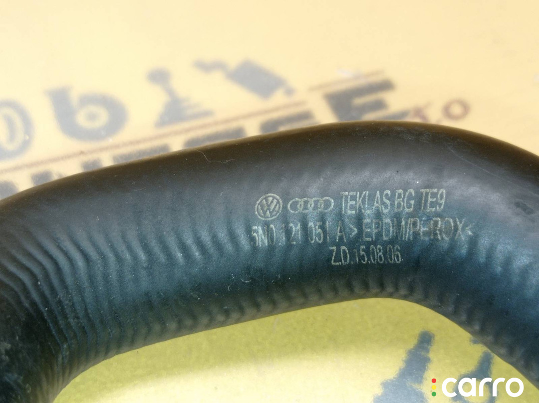5N0121051A Патрубок системы охлаждения Volkswagen Passat CC 358 2010г. - фото №6