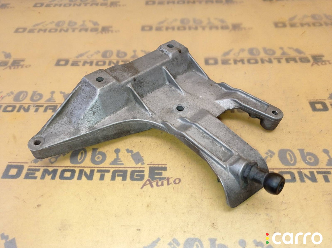 03G131159B Кронштейн впускного коллектора Audi A6 C6 4F2 2005г. - фото №3