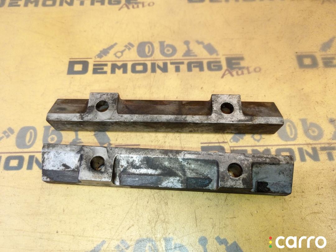 06F253709A Кронштейн коллектора Volkswagen Passat B6 3C5 2008г. - фото №2