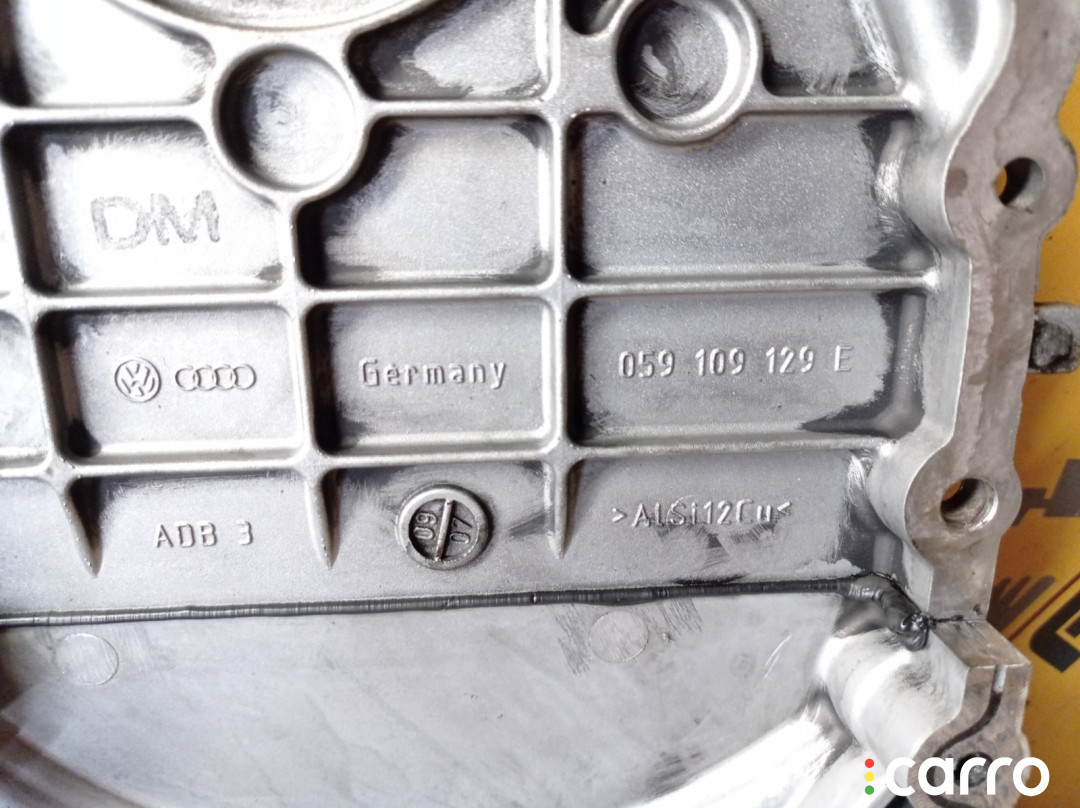 059103173M Крышка двигателя задняя Audi A6 C6 4F2 2007г. - фото №9
