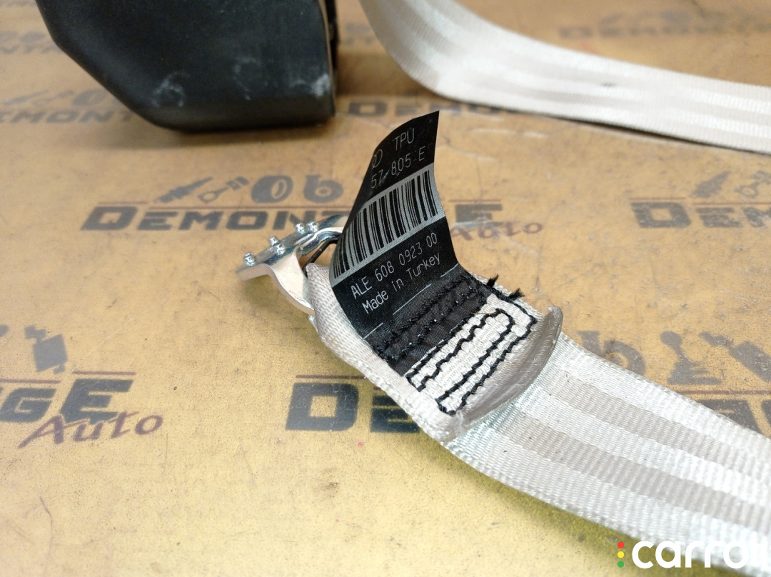 4F0857805E Ремень безопасности задний Audi A6 C6 4F2 2007г. - фото №3