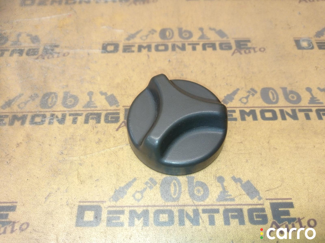 6K0881671 Ручка регулировки сиденья Seat Ibiza 6K 2000г. - фото №1