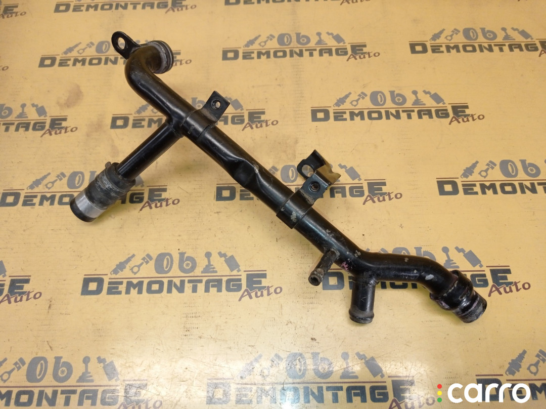 06B121065AA Трубка системы охлаждения Audi A4 B6 8E2 2001г. - фото №4