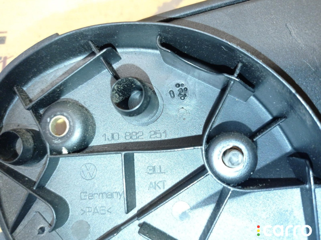1J0882251 Ручка регулировки сиденья левая Volkswagen Passat B5 3B2 1999г. - фото №8