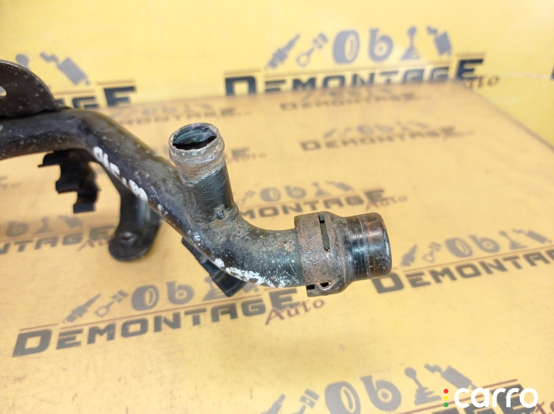 038121065BH Трубка системы охлаждения Volkswagen Passat B5 3B3 2000г. - фото №7
