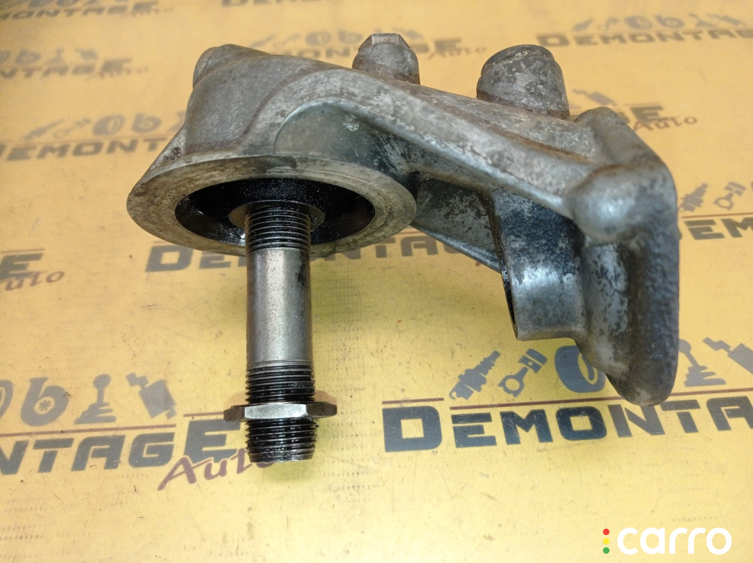 074115417A Кронштейн масляного фильтра Volkswagen Transporter T4 1995г. - фото №4