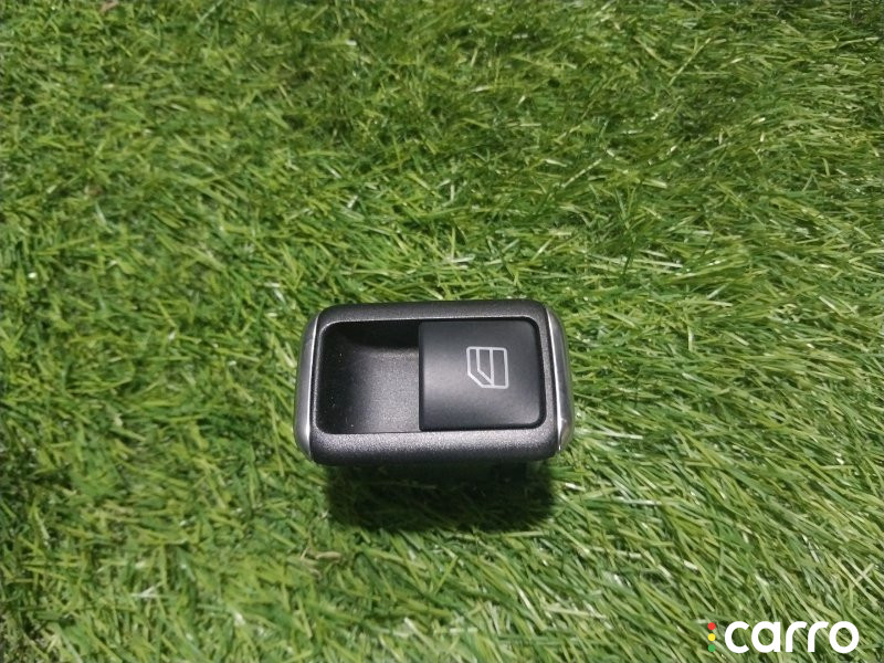 A2049058102 Кнопка стеклоподъемника Mercedes-Benz ML W166 2013г. - фото №1