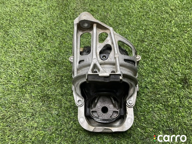 4M0199371B Опора двигателя левая Audi Q5 FY B5 NY 2020г. - фото №1