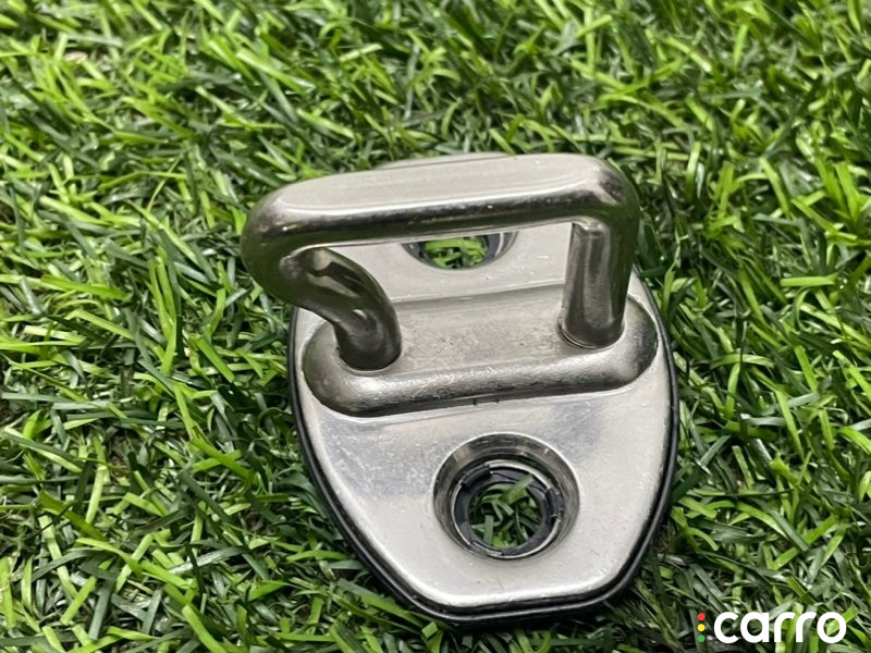 3C0837033B Ответная часть замка двери Audi Q5 FY B5 NY 2020г. - фото №2