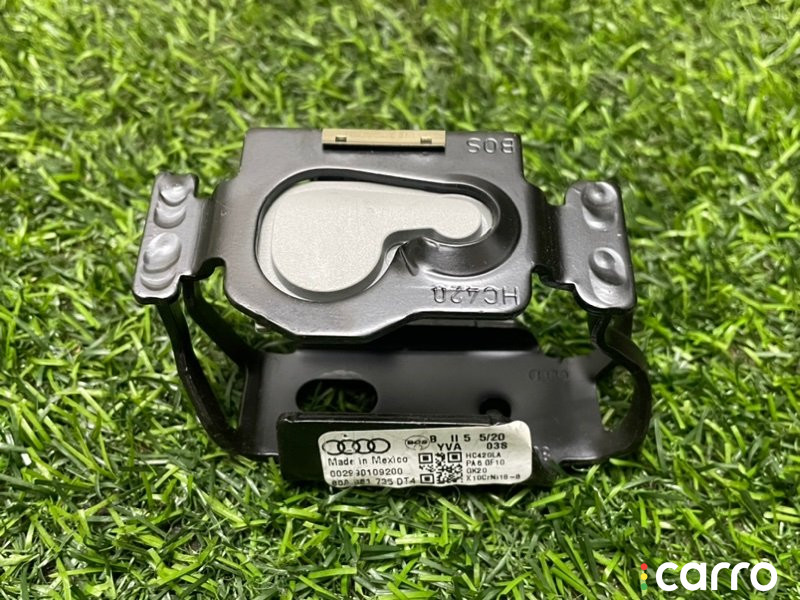 80A861735 Кронштейн левый Audi Q5 FY B5 NY 2020г. - фото №1