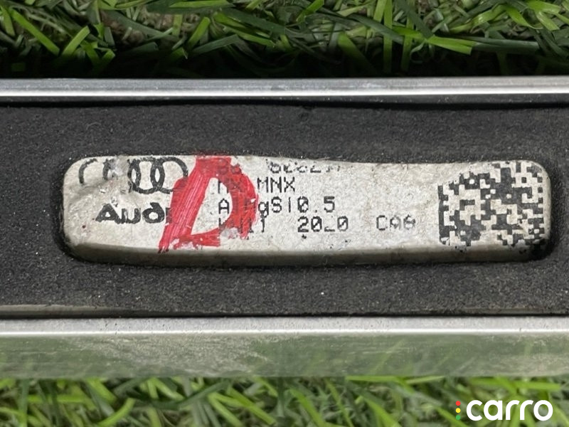80A860021 Рейлинг на крышу левый Audi Q5 FY B5 NY 2020г. - фото №10