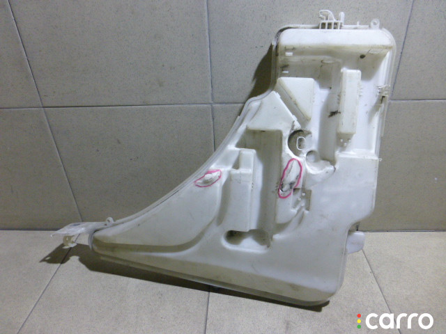 61667241674 Бачок омывателя лобового стекла BMW 3-series F30 - фото №3