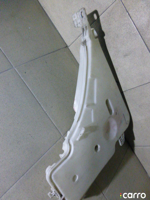 61667241674 Бачок омывателя лобового стекла BMW 3-series F30 - фото №11