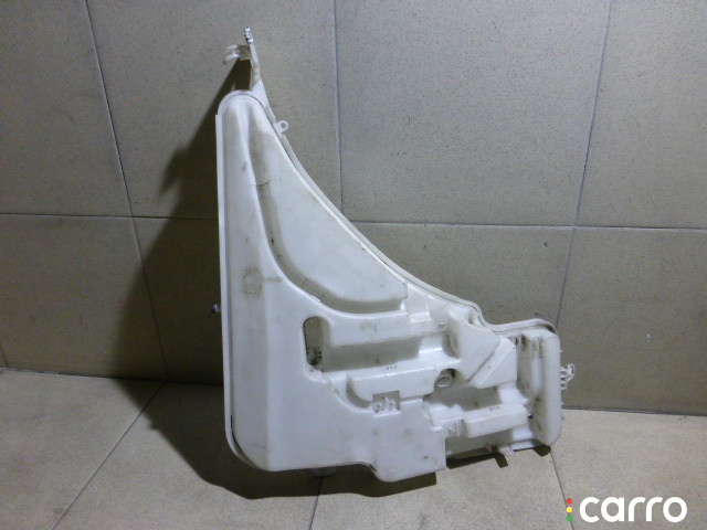 61667241674 Бачок омывателя лобового стекла BMW 3-series F30 - фото №4