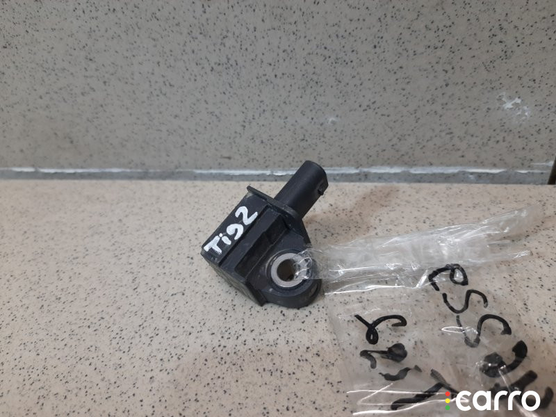 5Q0959651B Датчик AIR BAG Volkswagen Golf 7 - фото №1