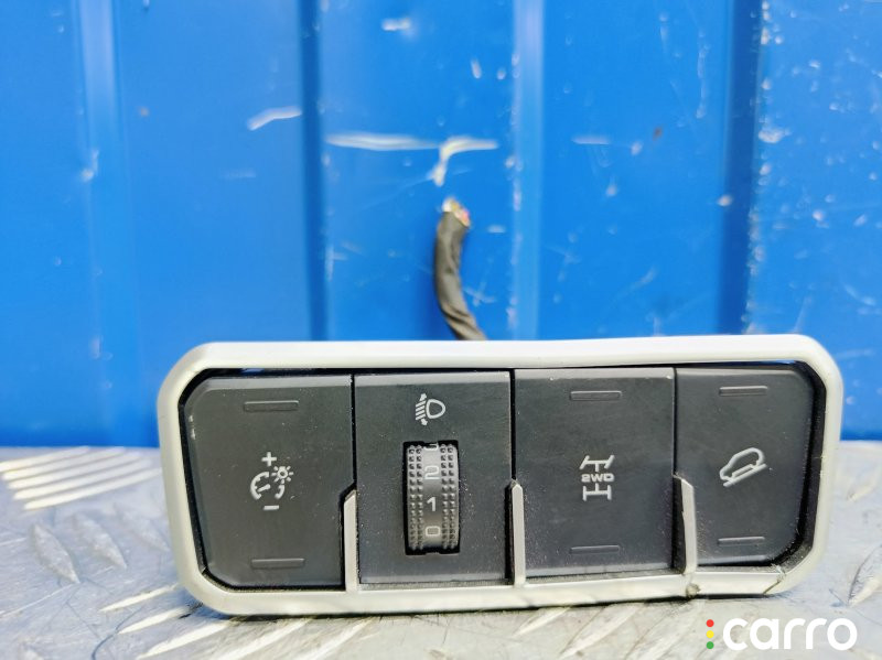 3774420XKQ00A Блок кнопок Haval F7x 2021г. - фото №1