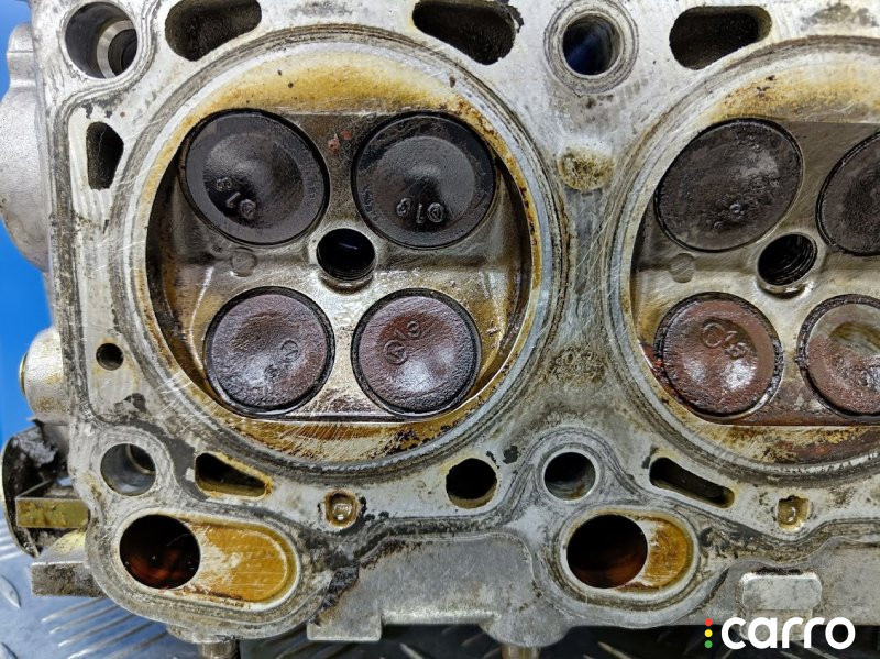 MD332658 Головка блока цилиндров левая Mitsubishi Galant 8 1997г. - фото №6