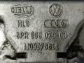 1J0907660C Датчик уровня масла Audi A8 D3 2004г. - фото №2