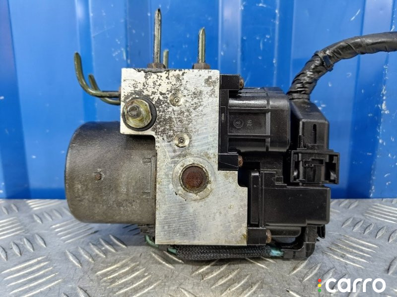 476609F627 Блок ABS Nissan Primera P11 2000г. - фото №1