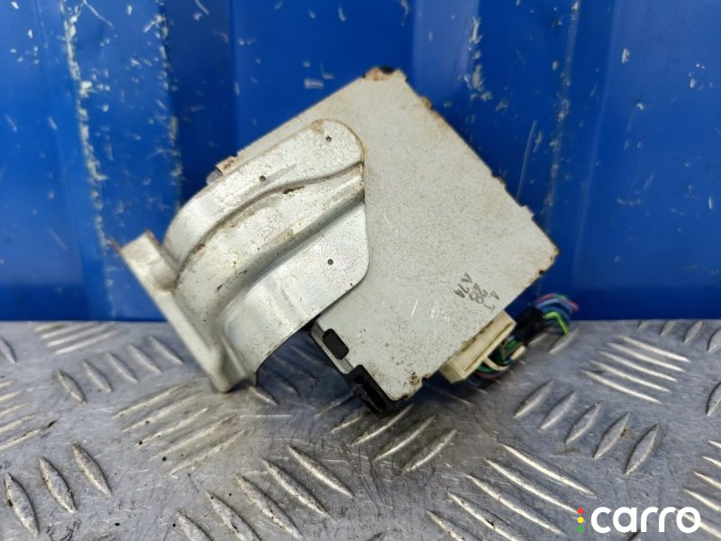 8953360090 Блок управления раздаточной коробкой Toyota Land Cruiser J100 1998г. - фото №4