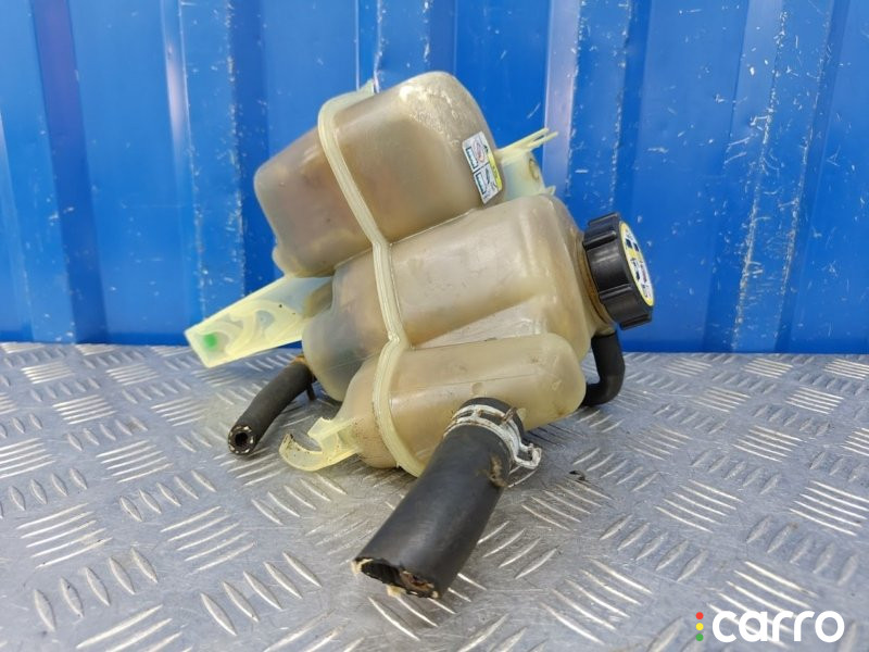 YF0915350E Бачок расширительный Mazda Tribute EP 2001г. - фото №8