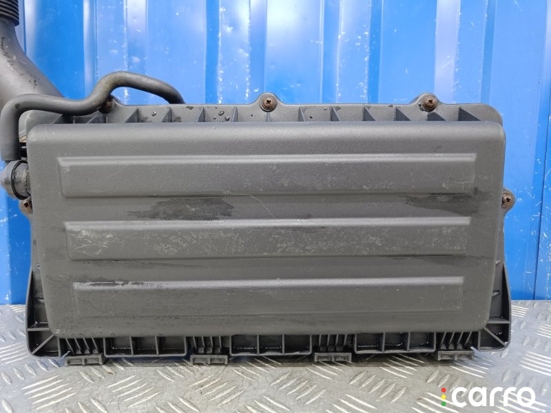 036129611CD Корпус воздушного фильтра Volkswagen Golf 6 2009г. - фото №2