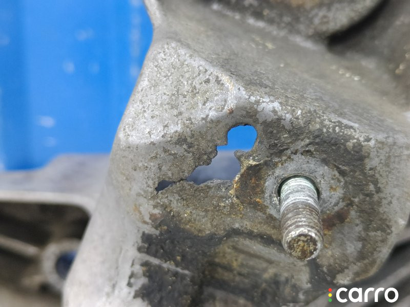 4F0199379BF Подушка двигателя левая Audi A6 C6 2004г. - фото №8