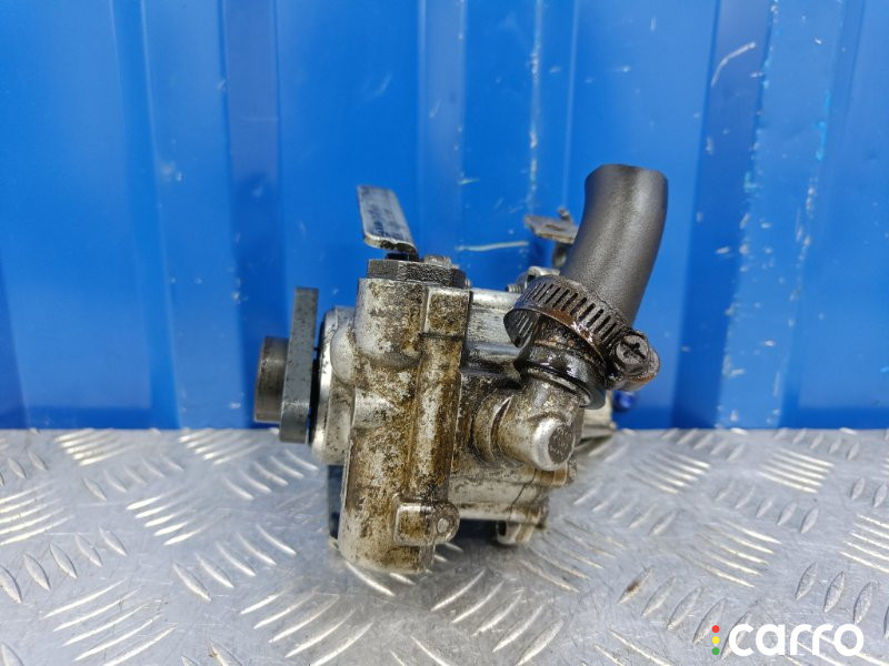32416766190 Насос ГУР Bmw 5-Series E60 2004г. - фото №1