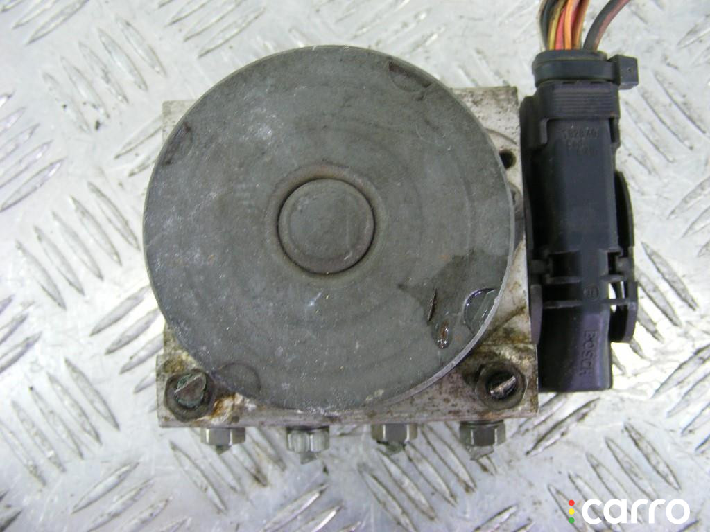 8200038695, 0265800300, 0265231300 Блок ABS Renault Megane 2 2003г. - фото №2