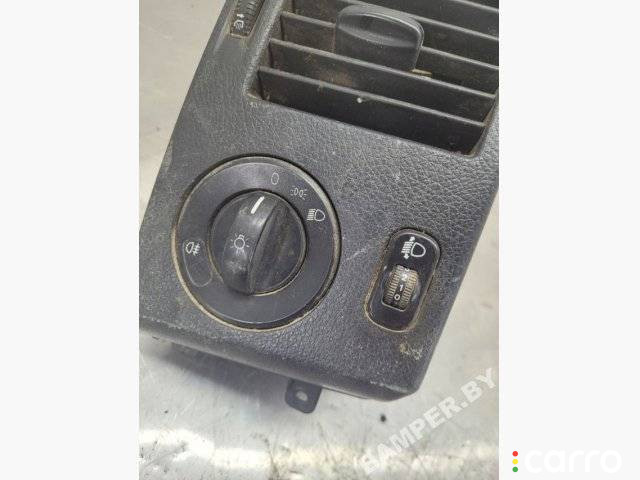 A9065450104, A9068300754 Дефлектор обдува салона Mercedes-Benz Sprinter W906 2009г. - фото №2