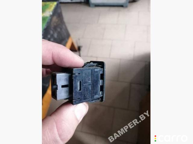 Кнопка антипробуксовочной системы (ABS/ESP) Nissan Primera P12 2003г. - фото №2