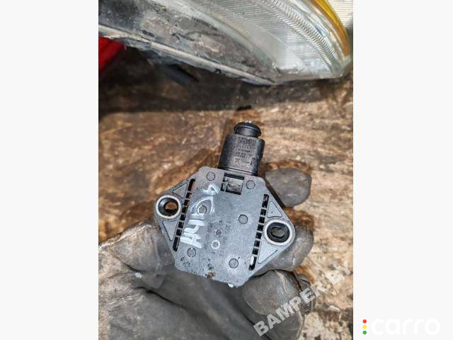 8E0907637A, 0265005245 Датчик ускорения Audi A4 B6 2004г. - фото №2