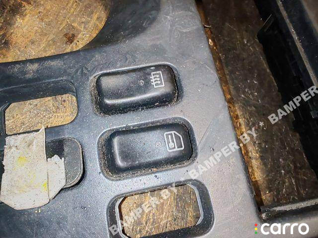 35455307 кнопка обогрева заднего стекла Mercedes-Benz Vito W638 1997г. - фото №1