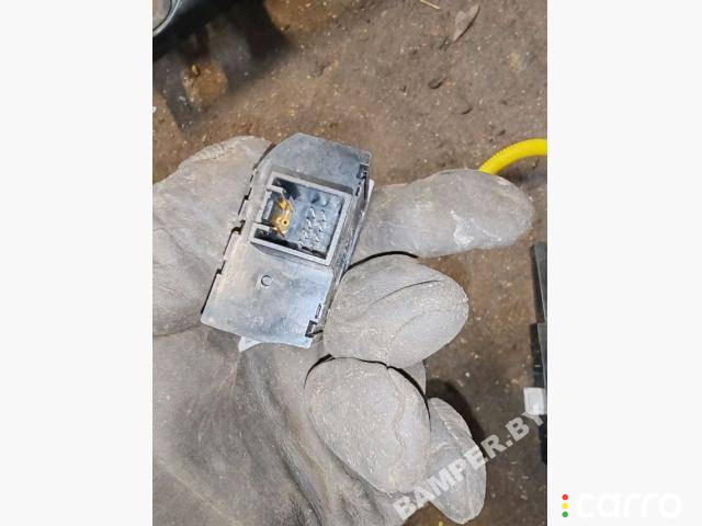 8E1919094 Кнопка корректора фар Audi A4 B6 2004г. - фото №2